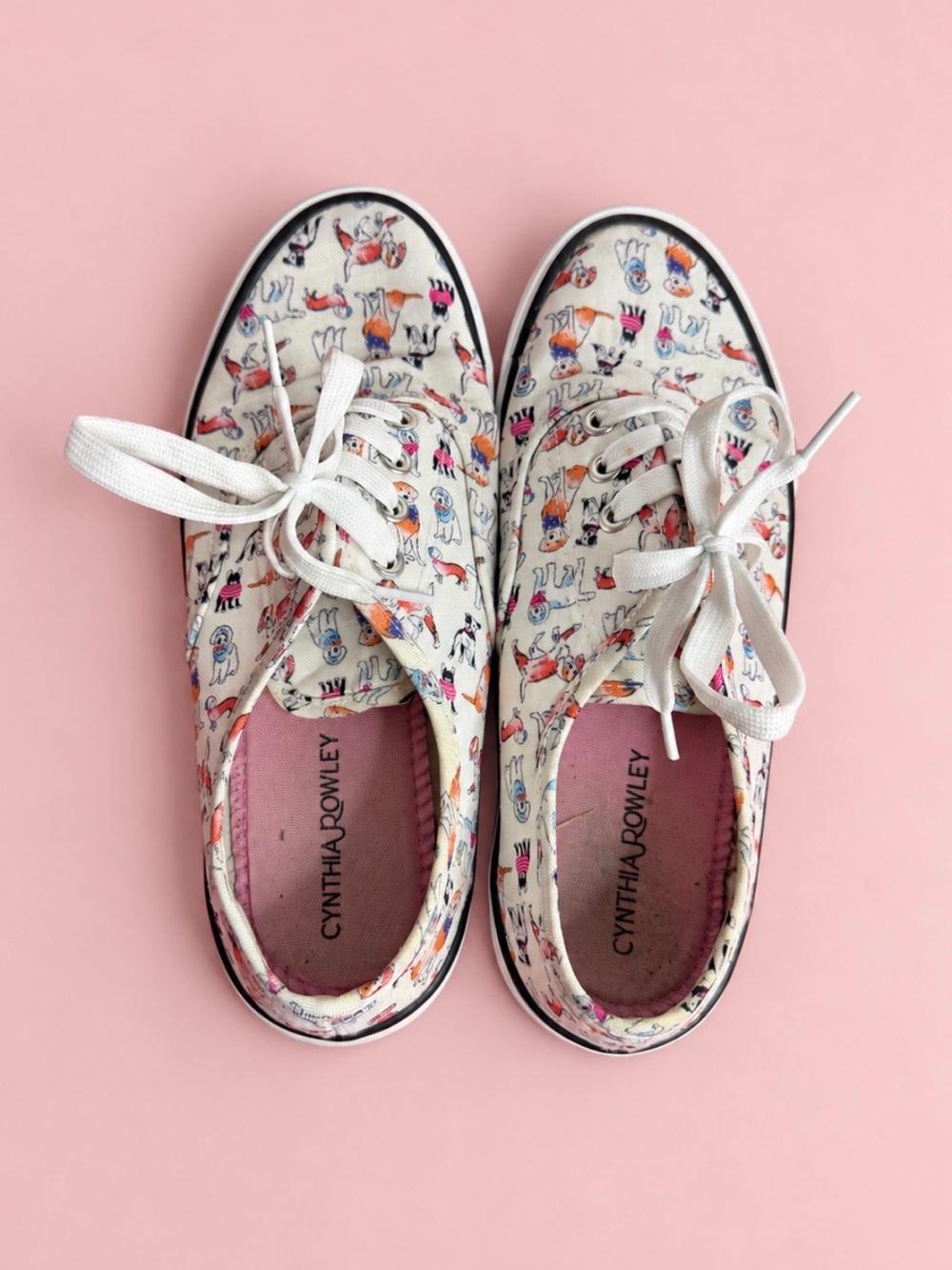 Cynthia Rowley Dog Print Canvas Sneakers – Size 7.5